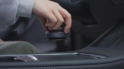 Magnetic Vacuum Car Mount Phone Holder Vacuum Suction Cup Car Phone Stand Universal GPS Navigation Stand for Car Smooth Surfaces